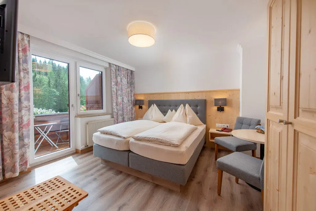 wohlfuehl-doppelzimmer-filzmoos-gaestehaus-herrmann-12 Wohlfühl-Doppelzimmer in Filzmoos, Gästehaus Herrmann